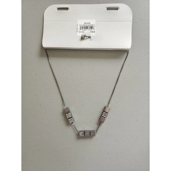 NWT Swarovski Crystallized 5577710 Necklace Cube - Picture 4 of 6